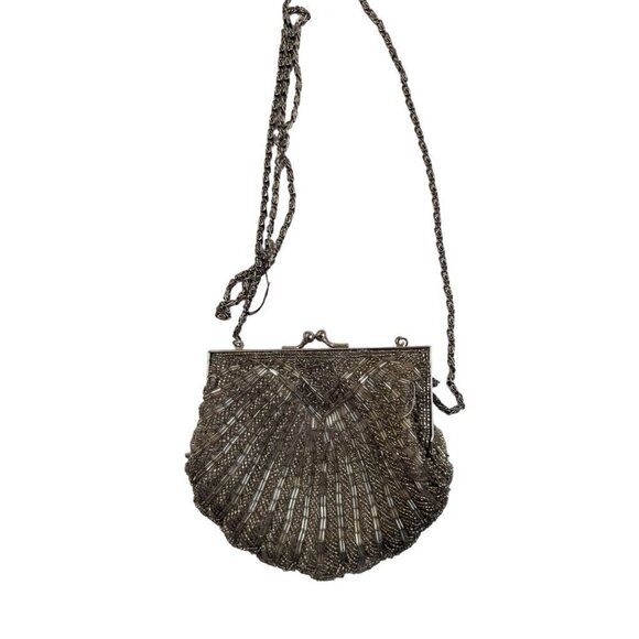 vintage Silver Scallop Beaded Clamshell Clutch Evening Bag Metal Chain crossbody - Picture 1 of 8